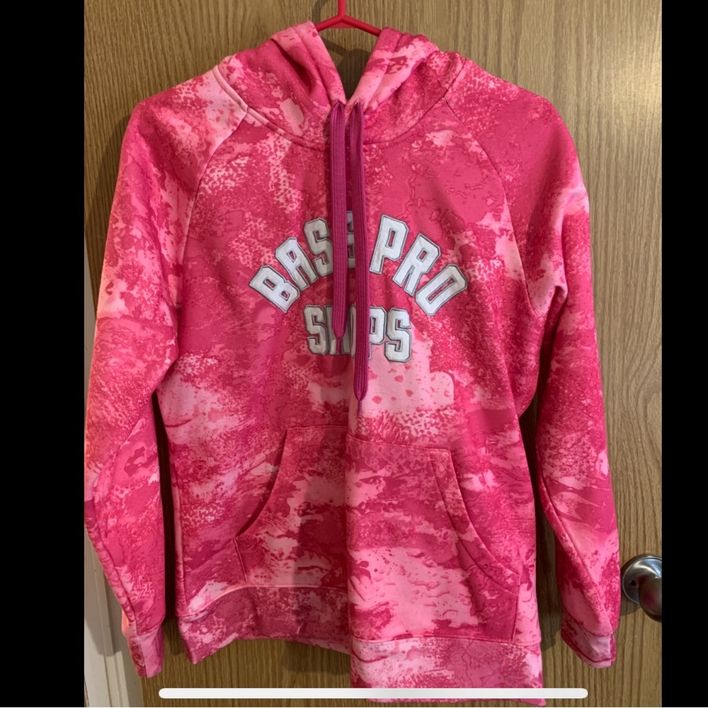 Bass Pro Shops hoodie